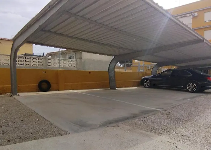 Santa Ana アパート